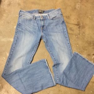 Levi’s- bootcut - size 8